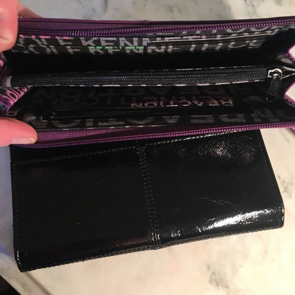 Kenneth Cole clutches - Picture 5 of 6